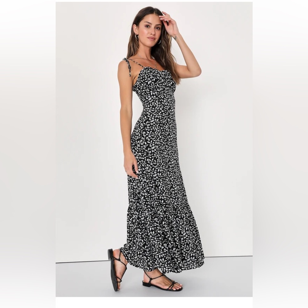 Lulus black floral maxi dress